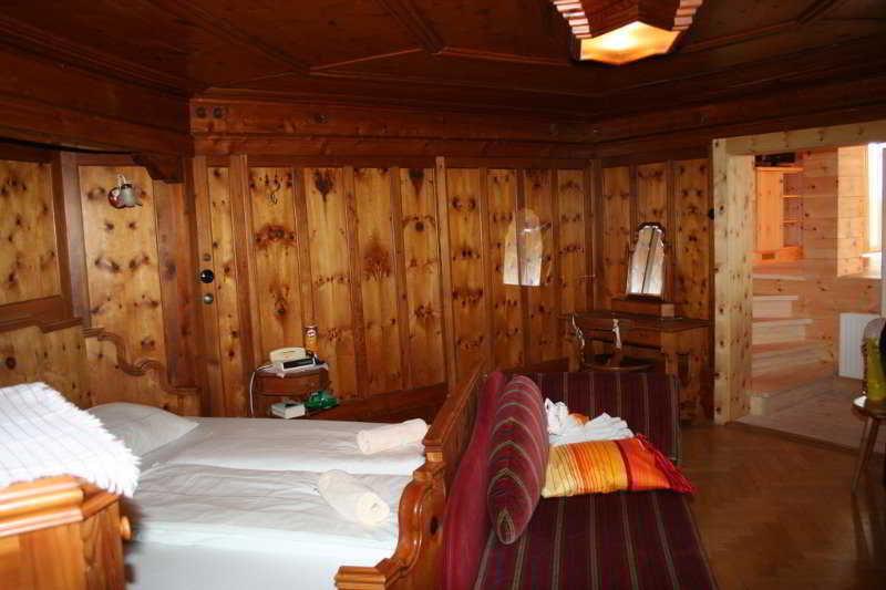 Frieden Das Alpine Panorama Hotel Hochpillberg Esterno foto