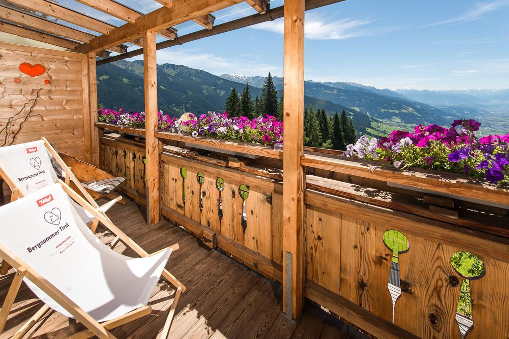 Frieden Das Alpine Panorama Hotel Hochpillberg Esterno foto
